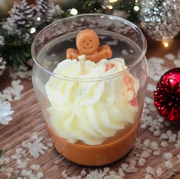 Gingerbread Soy Candle - Picture 6 of 6